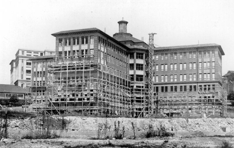 1936 Womens Hospital construction